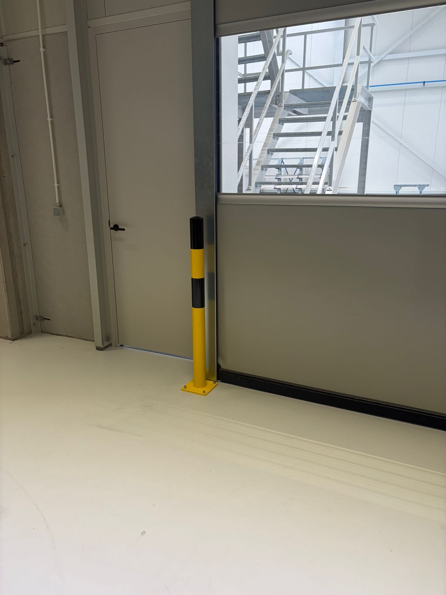 Groven Gaaswanden / Groven Store Safety - Hoekbeveiliging